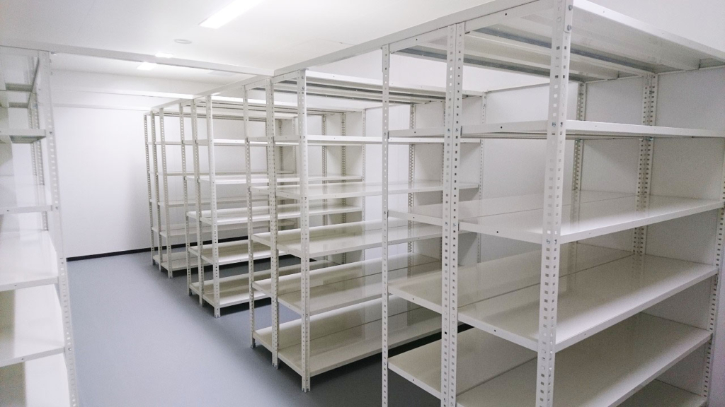 倉庫リニューアル工事